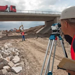 Bosch Optisches Nivelliergerät GOL 26 G Mit Stativ BT 160 Messlatte GR 500 061599400C -Fix Zauber Verkaufsgeschäft hhgol010561f937a203d3